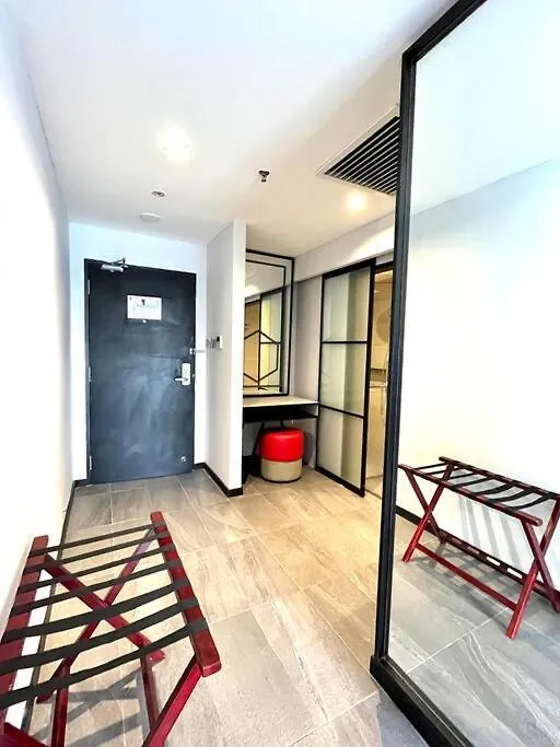 #173 M101 Dang Wangi Klcc View Pool By Livin Apartment Kuala Lumpur
